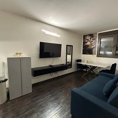 Studio Charmant * Neuilly-sur-Marne