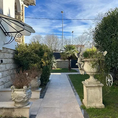 Studio Charmant Lejlighed Neuilly-sur-Marne